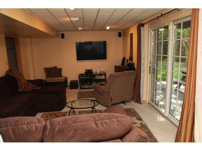 608 Victory Road Pittsburgh, PA 15237 - Photo 16 of 22 Home Theater. This room has more than adequate space for a wardrobe closet.