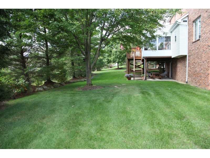 608 Victory Road Pittsburgh, PA 15237 - Photo 19 of 22 Land.
