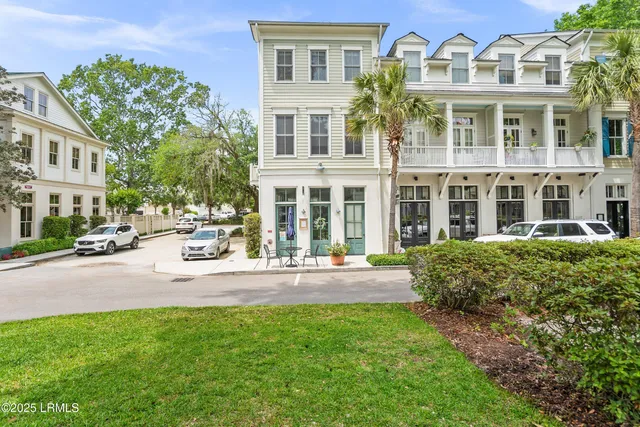 $895,000 | 20 Market, Unit B, Beaufort, SC 29906