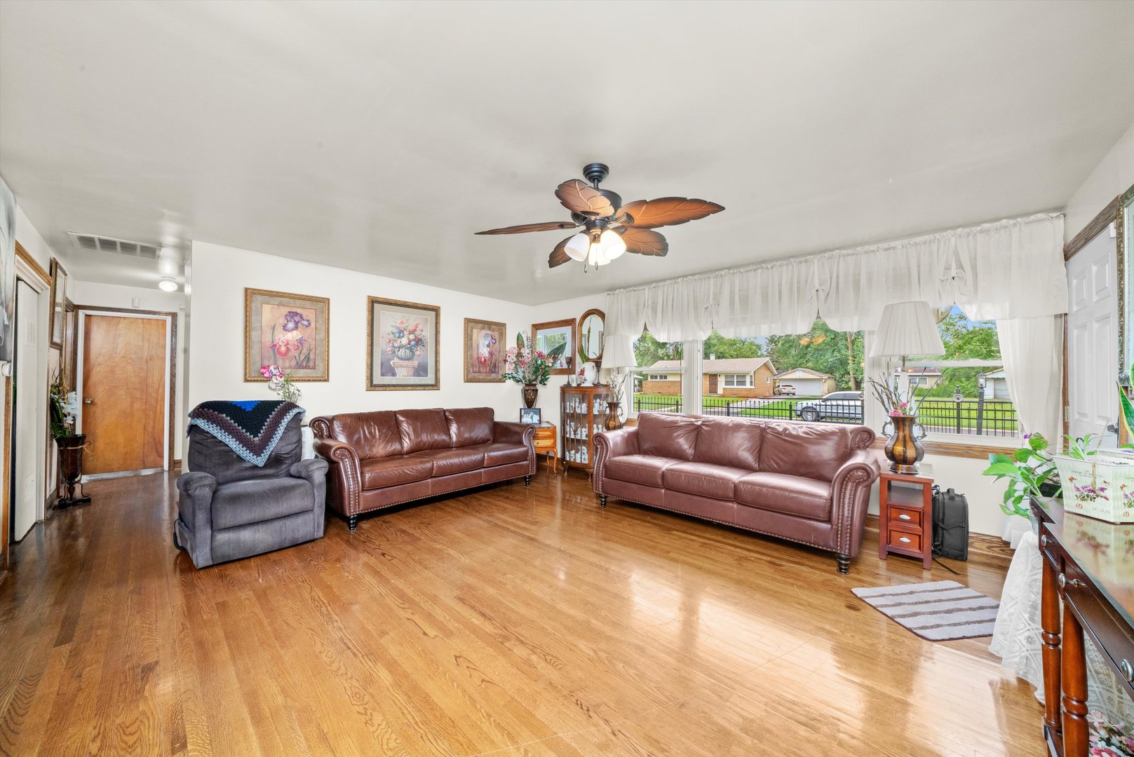 3048 Sherwood Avenue Markham, IL 60428 - Photo 7 of 32