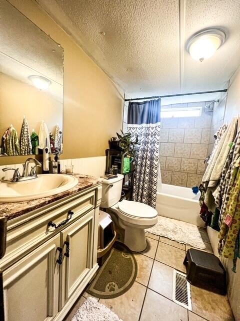 205 County Road 179 Decatur, TN 37322 - Photo 16 of 20 a bathroom with a sink a toilet and shower