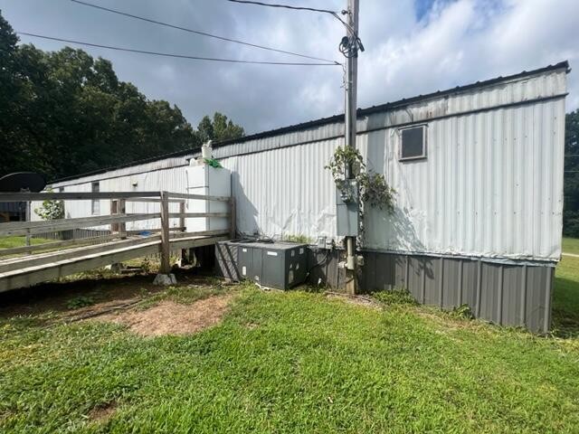 205 County Road 179 Decatur, TN 37322 - Photo 20 of 20 a view of a backyard