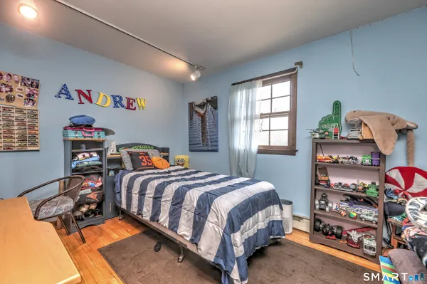 $519,900 | 15 Scenic View Drive, Newtown, CT 06470