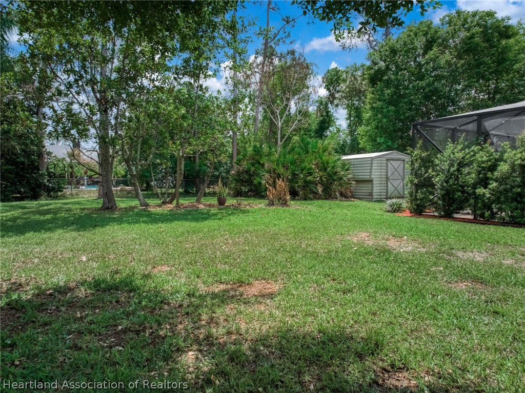 3103 Duffer Road Sebring, FL 33872 - Photo 28 of 29 a view of a backyard