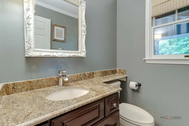 $970,000 | 15393 West Oak Spring Road, Libertyville, IL 60048