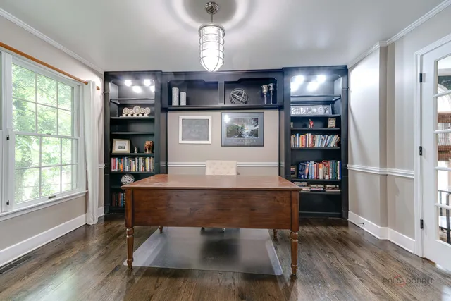 $970,000 | 15393 West Oak Spring Road, Libertyville, IL 60048