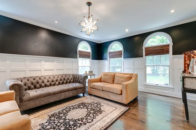 $970,000 | 15393 West Oak Spring Road, Libertyville, IL 60048