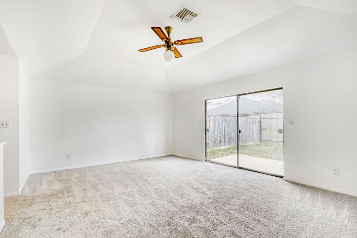 13426 Carruth Lane Houston, TX 77083 - Photo 15 of 28