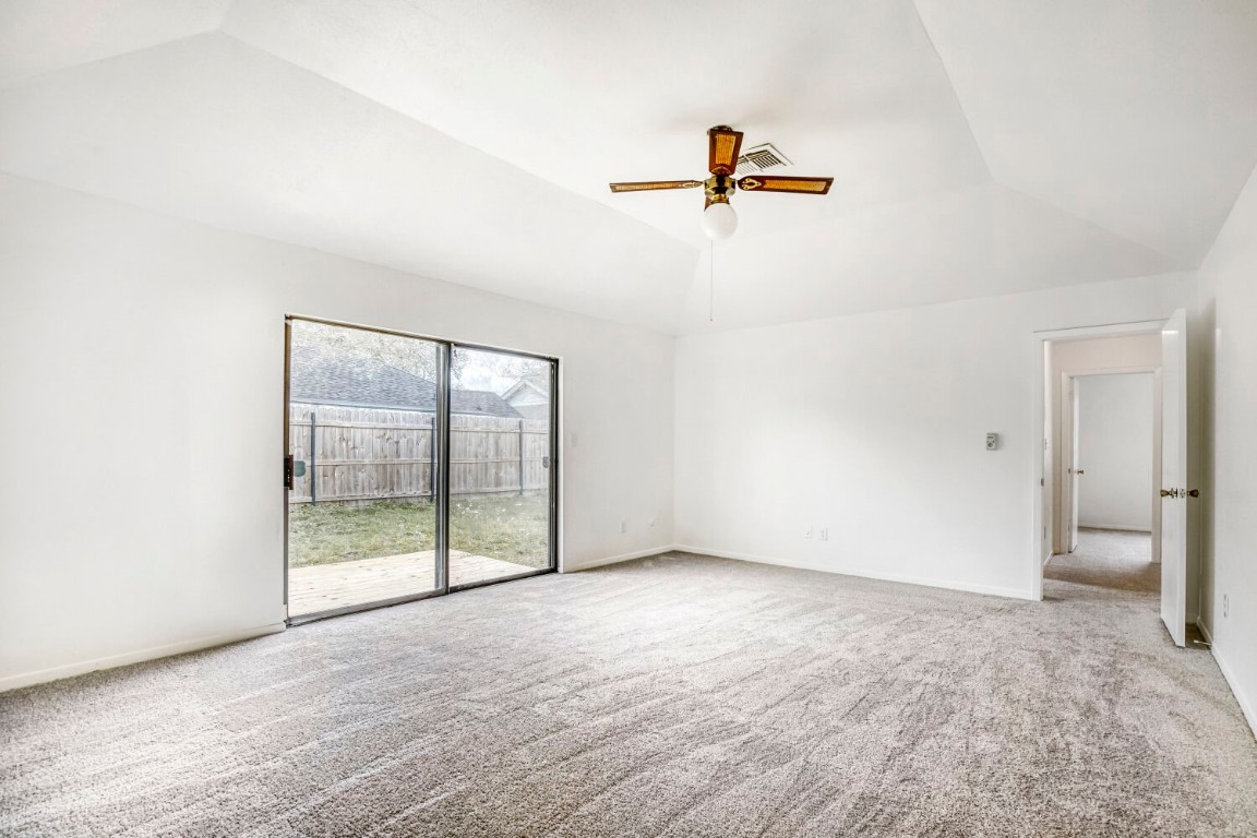 13426 Carruth Lane Houston, TX 77083 - Photo 17 of 28