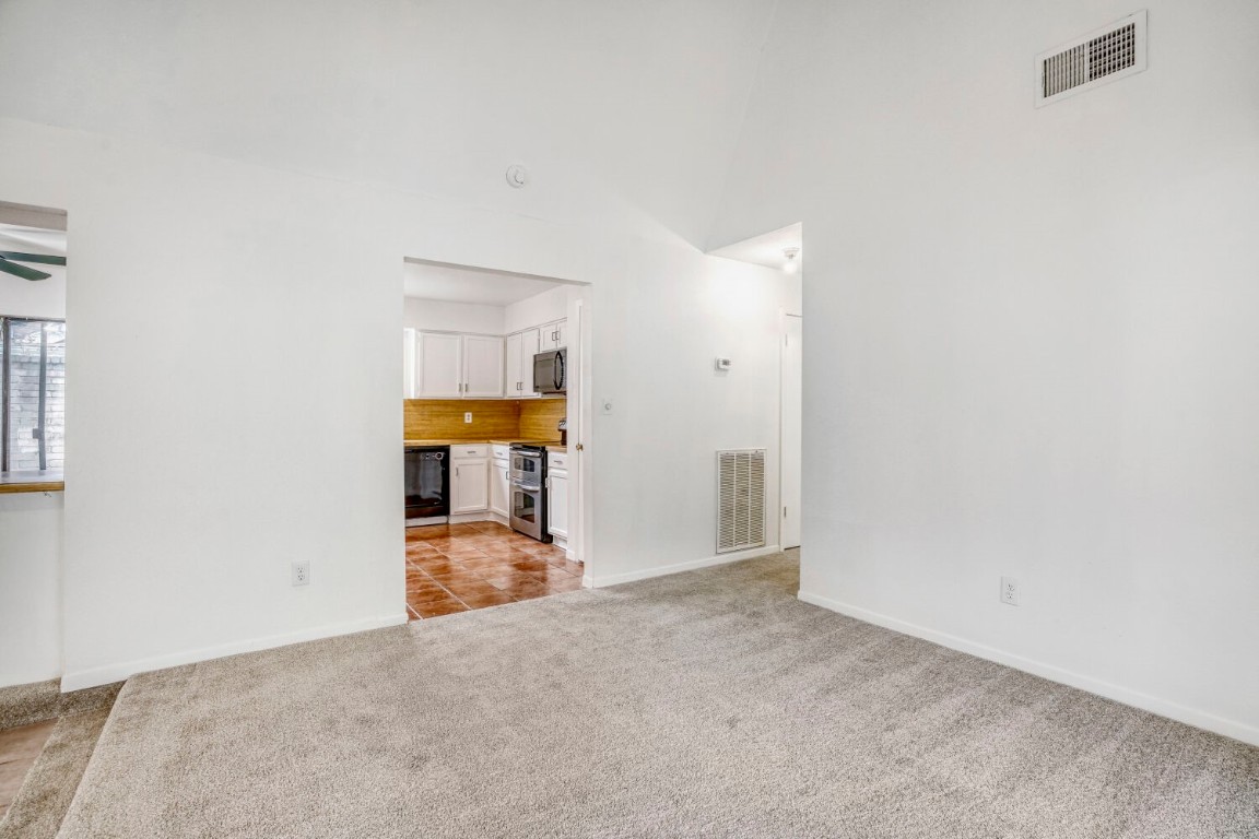 13426 Carruth Lane Houston, TX 77083 - Photo 9 of 28