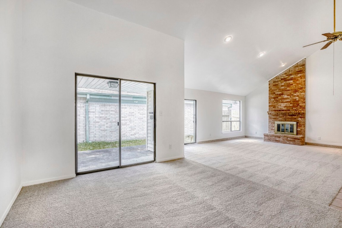 13426 Carruth Lane Houston, TX 77083 - Photo 10 of 28