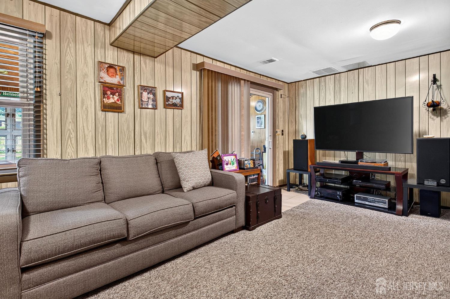 21 Sulliman Road Edison, NJ 08817 - Photo 20 of 26