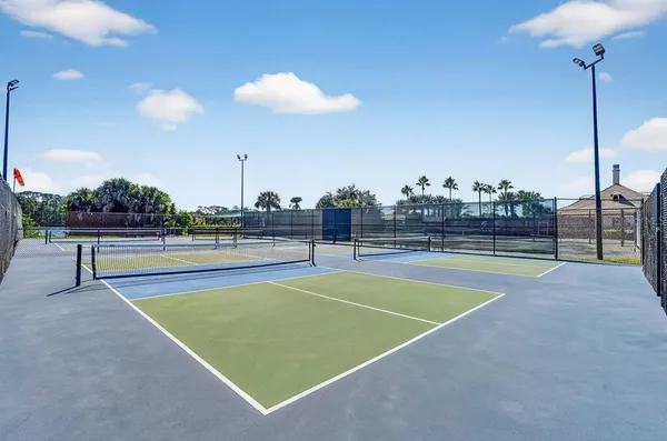 $689,900 | 804 Millstream Lane, Ormond Beach, FL 32174