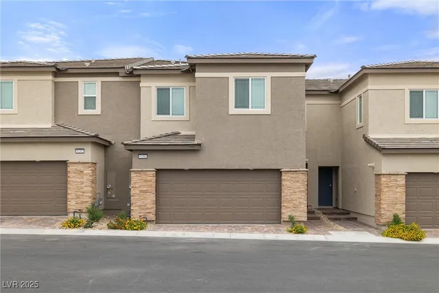 $438,900 | 9288 Sky Pointe Drive, Las Vegas, NV 89143