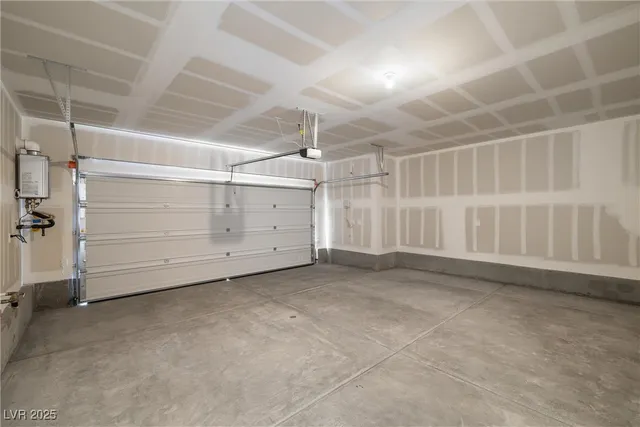 $438,900 | 9288 Sky Pointe Drive, Las Vegas, NV 89143