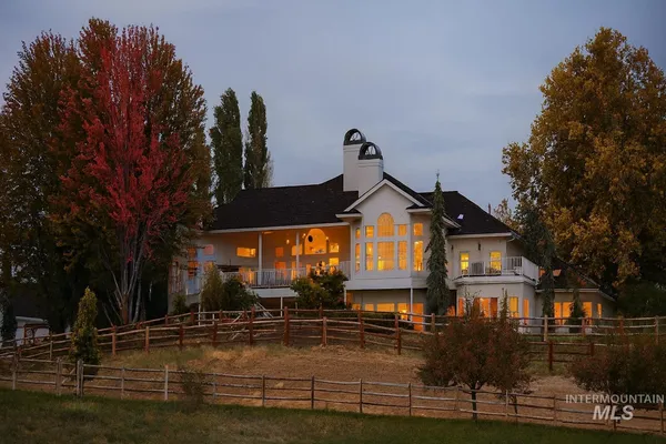 $3,595,000 | 3931 North Triple Ridge Place, Eagle, ID 83616