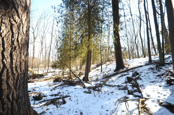 $259,900 | 4106 Airport Road, Oconto, WI 54153