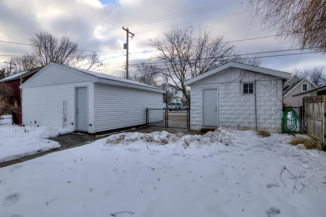 $319,900 | 224 2nd Street East, Wabasha, MN 55981