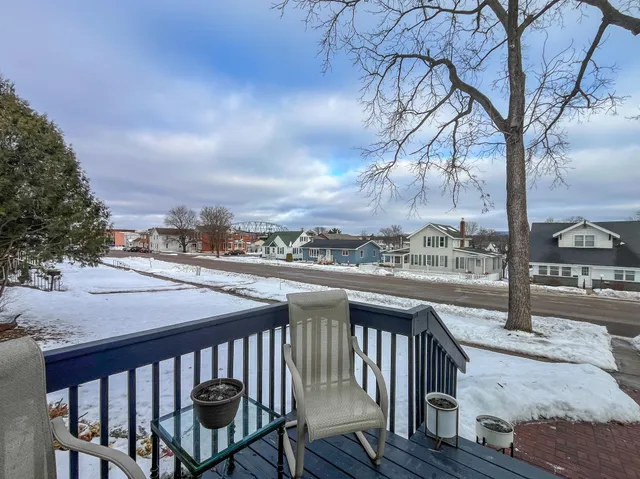 $319,900 | 224 2nd Street East, Wabasha, MN 55981