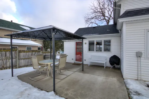 $299,900 | 224 2nd Street East, Wabasha, MN 55981