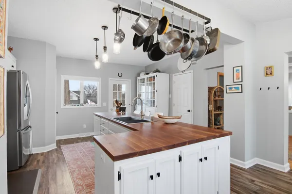 $299,900 | 224 2nd Street East, Wabasha, MN 55981