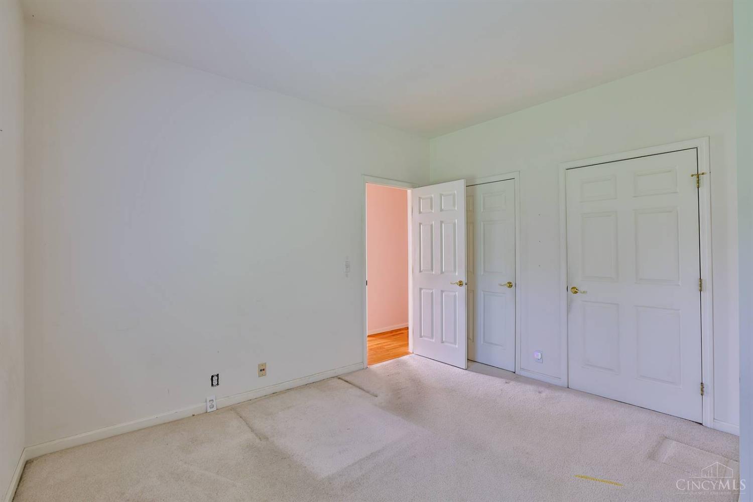 6831 Rapid Run Road Cincinnati, OH 45233 - Photo 27 of 41 Gallery Image 27