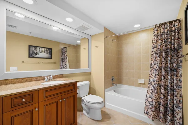 $5,300 | 347 North New River Drive East, Unit 2302, Fort Lauderdale, FL 33301