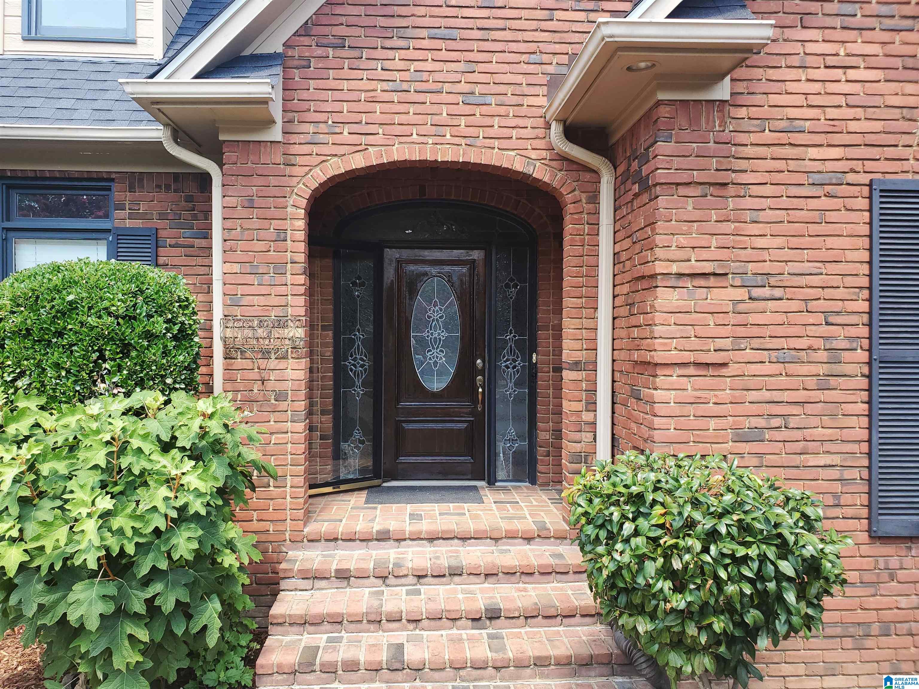 520 Meadow Ridge Circle Birmingham, AL 35242 - Photo 4 of 42