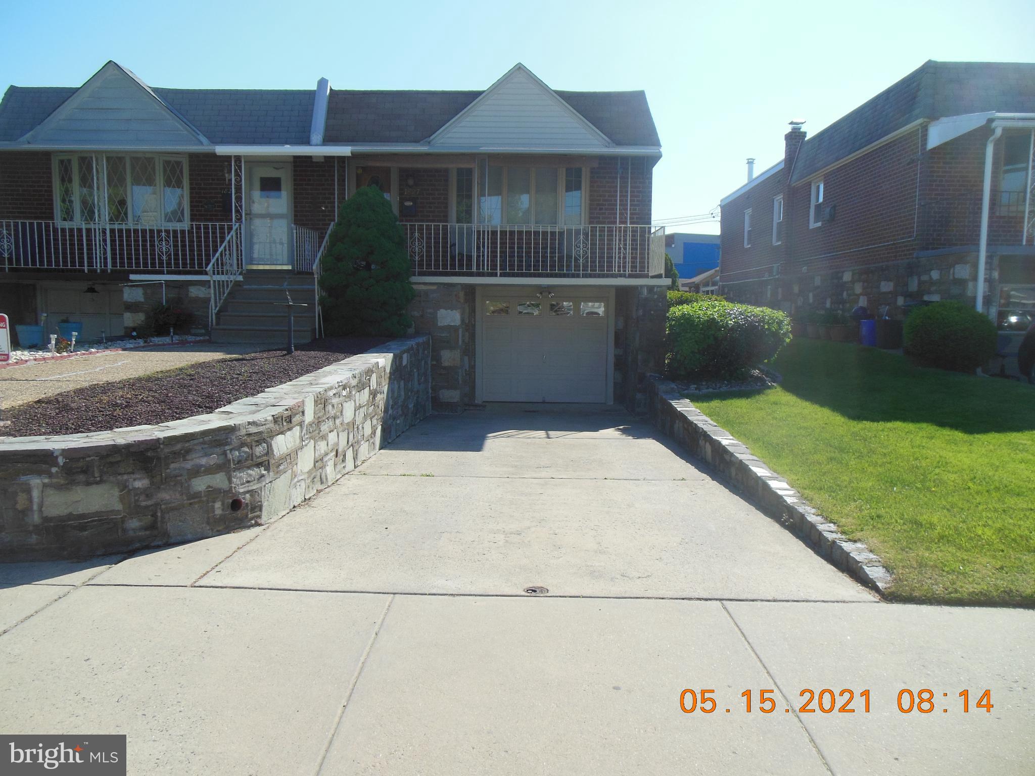 1827 Tomlinson Road Philadelphia, PA 19116 - Photo 2 of 52 Gallery Image 2