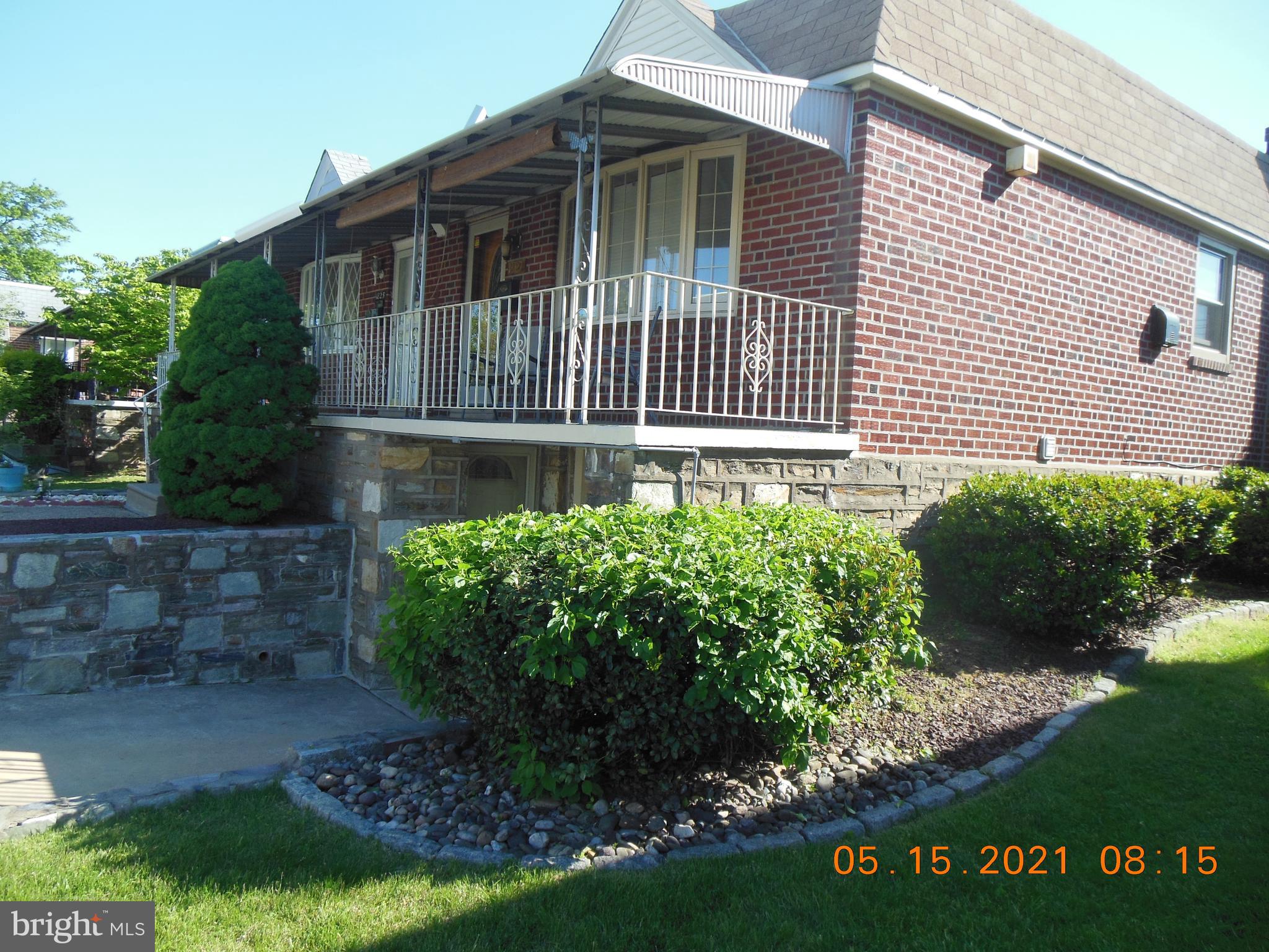 1827 Tomlinson Road Philadelphia, PA 19116 - Photo 4 of 52 Gallery Image 4