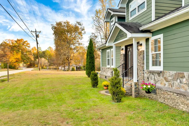 $575,000 | 6174 Highway 27, Chattanooga, TN 37405