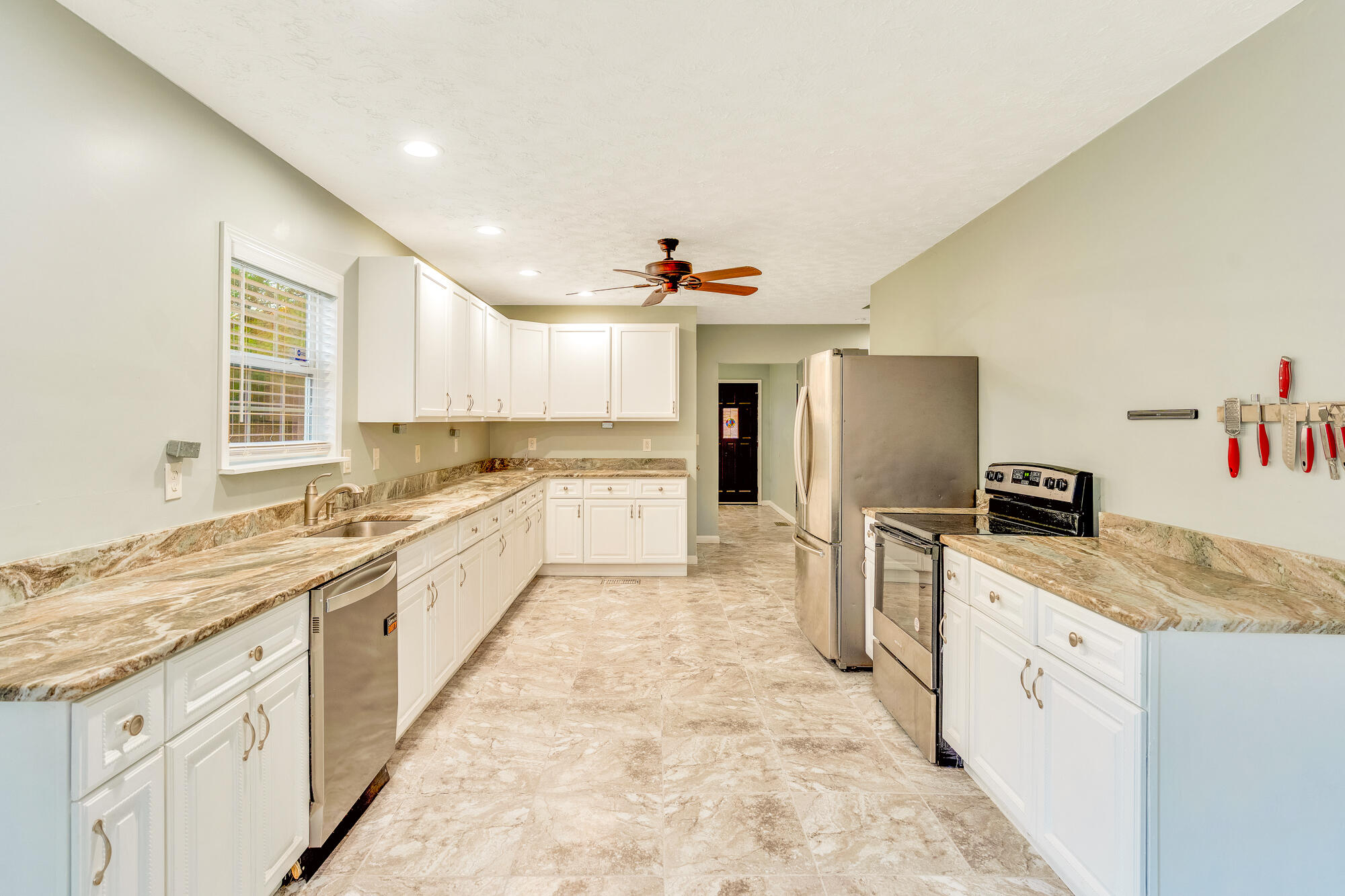 6174 Highway 27 Chattanooga, TN 37405 - Photo 10 of 69 6174-Tn-27-MLS-Photos-42