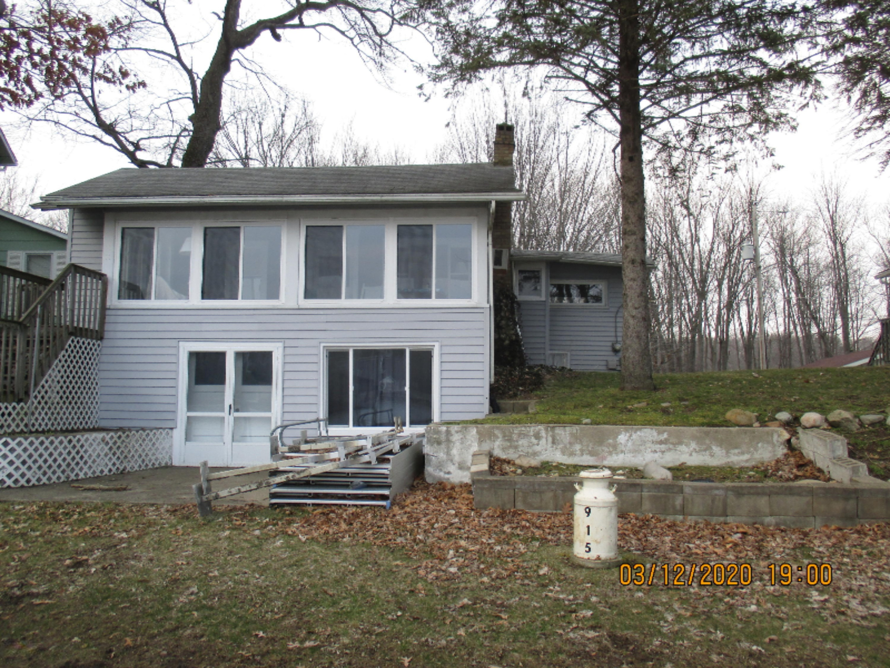 915 Pleasant Ridge Road Quincy, MI 49082 - Photo 1 of 30 IMG_3101