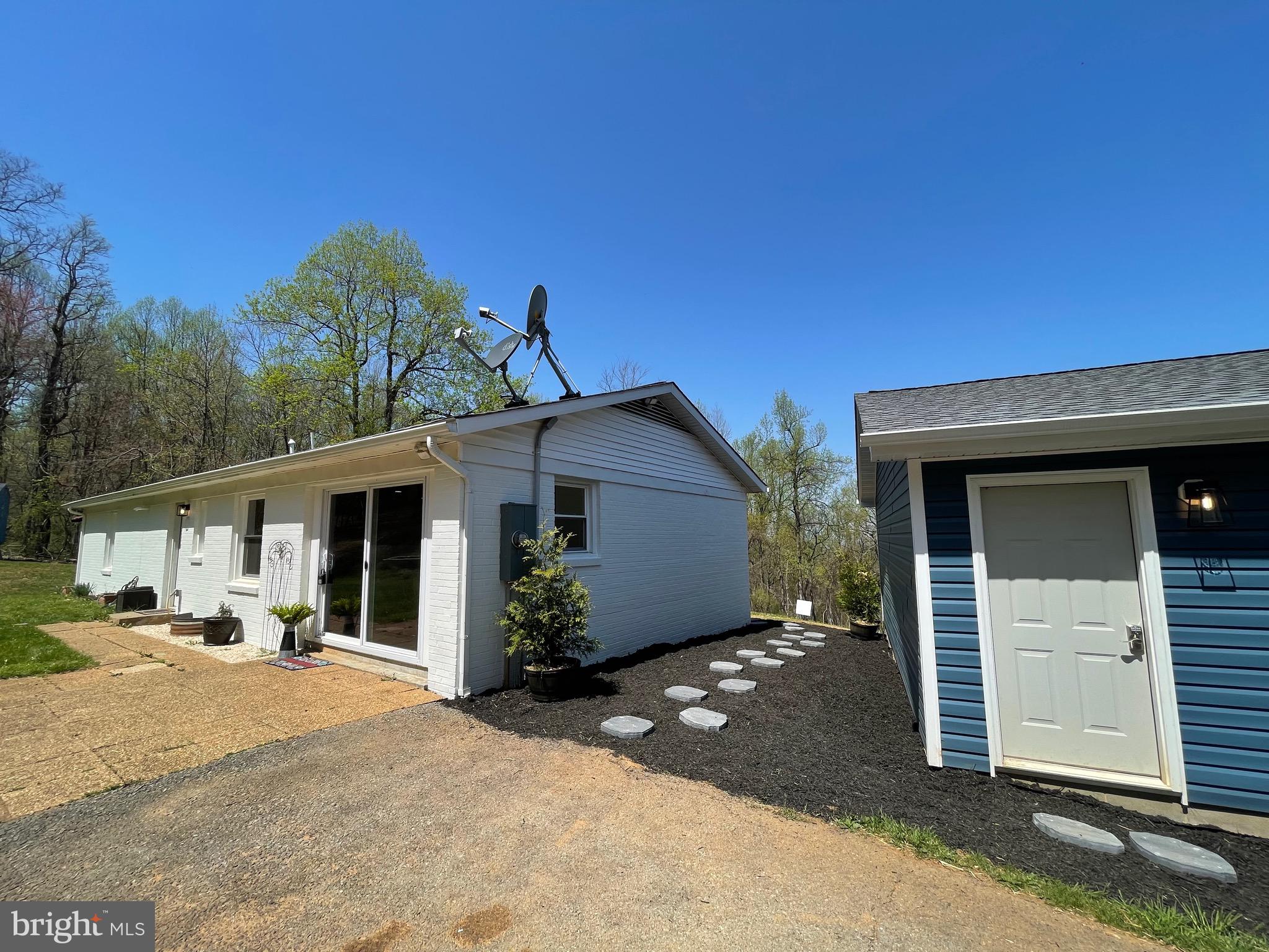 21860 Blue Ridge Mountain Road Paris, VA 20130 - Photo 10 of 66 Gallery Image 10