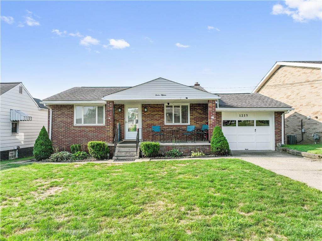 1215 Ridgeway Avenue Aliquippa, PA 15001 - Photo 1 of 29 Gallery Image 1