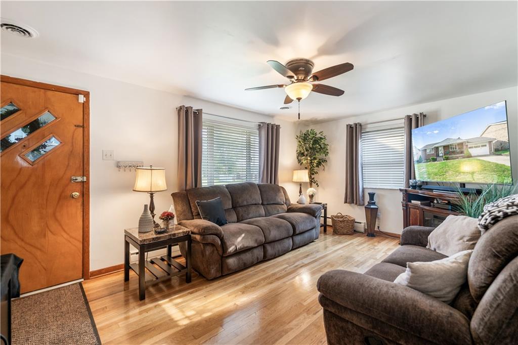 1215 Ridgeway Avenue Aliquippa, PA 15001 - Photo 10 of 29 Gallery Image 10