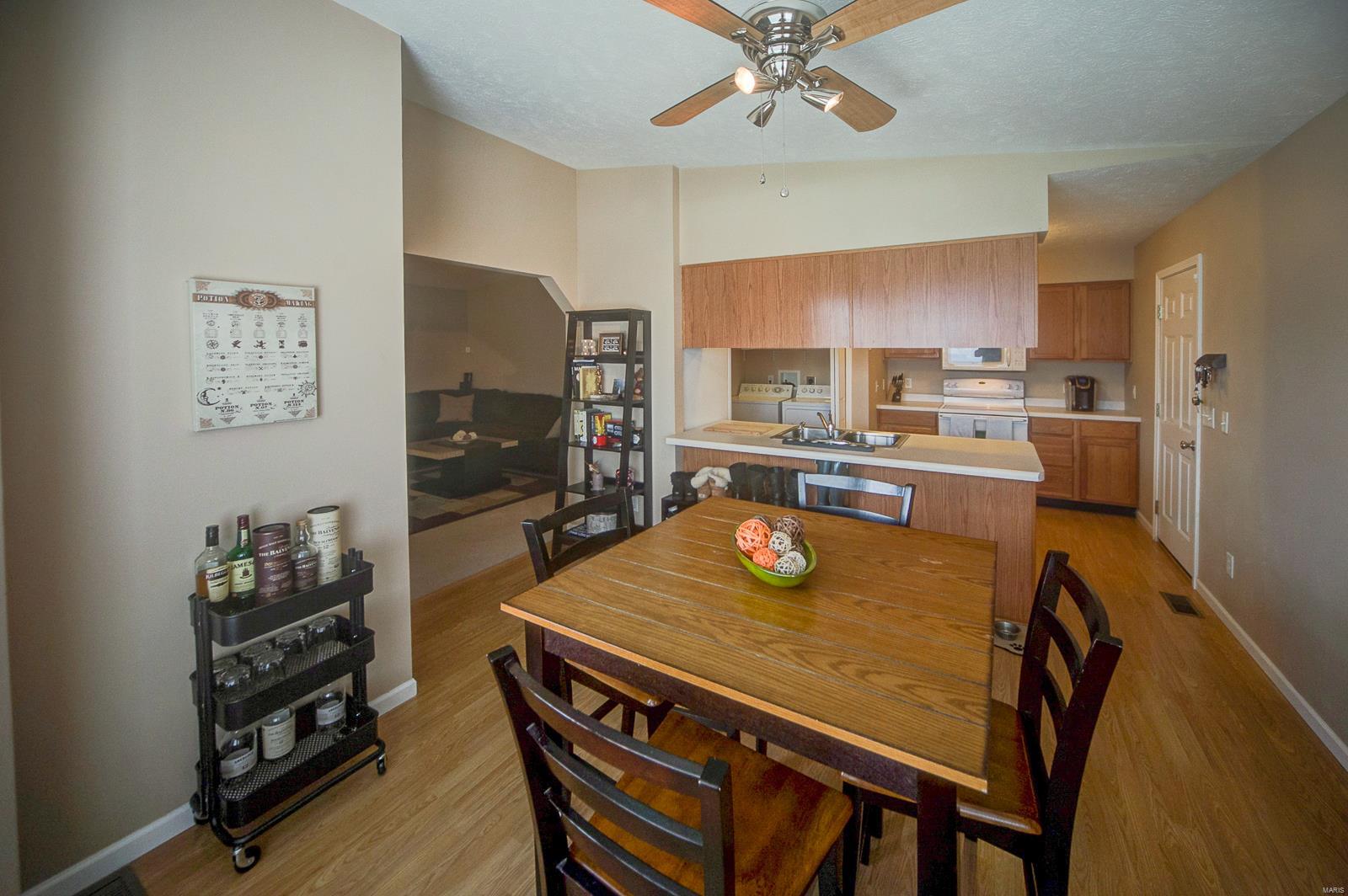 2624 Reveres Route Granite City, IL 62040 - Photo 12 of 29 Gallery Image 12