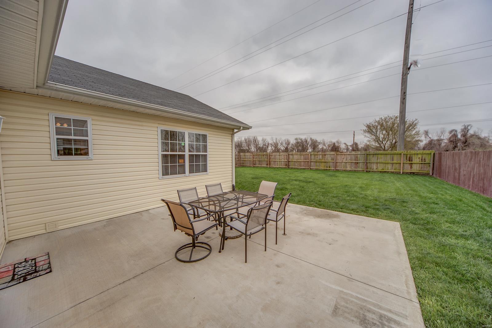 2624 Reveres Route Granite City, IL 62040 - Photo 28 of 29 Gallery Image 28