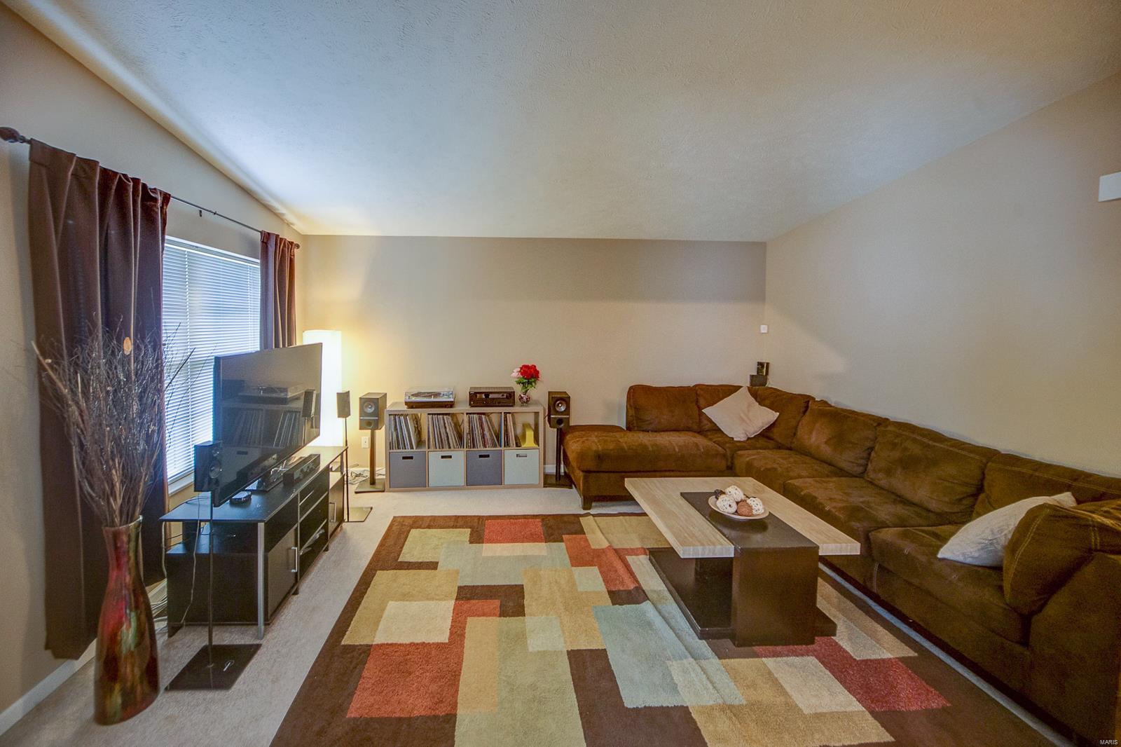 2624 Reveres Route Granite City, IL 62040 - Photo 8 of 29 Gallery Image 8