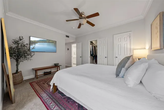 $2,000 | 7701 Rialto Boulevard, Unit 1426, Austin, TX 78735