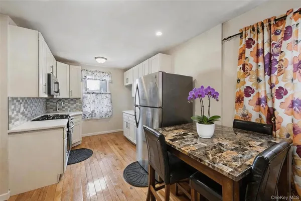 $885,000 | 140-15 183rd Street | Rochdale