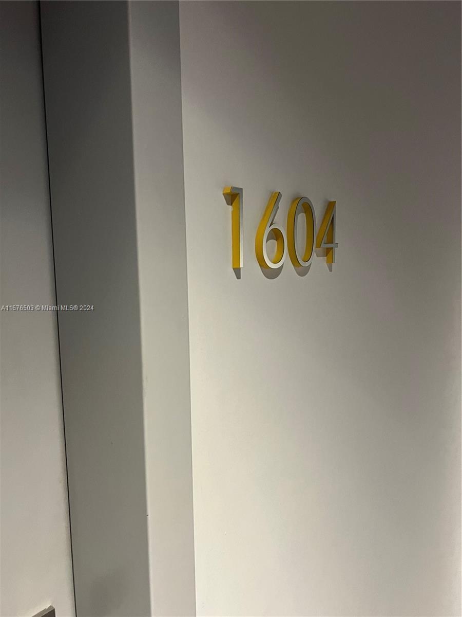 55 Southwest 9th Street, Unit 1604 Miami, FL 33130 - Photo 14 of 15