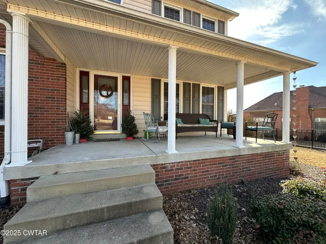 $389,900 | 1413 Yellow Twig Lane, Dyersburg, TN 38024