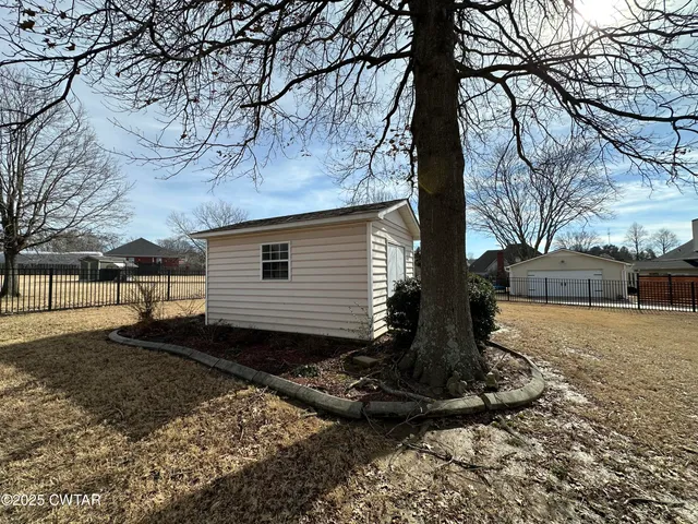 $389,900 | 1413 Yellow Twig Lane, Dyersburg, TN 38024