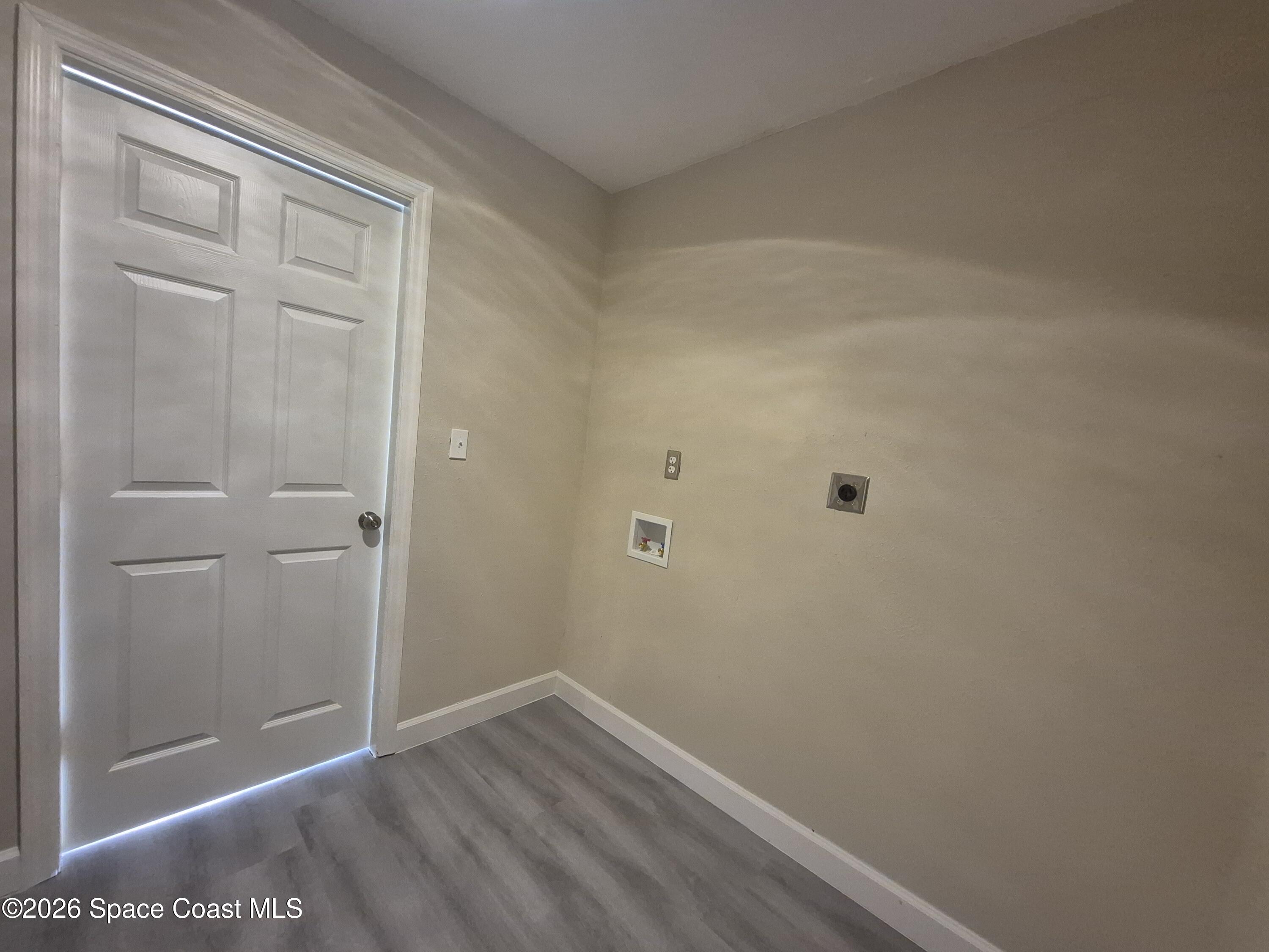 980 Bacon Circle Northeast Palm Bay, FL 32905 - Photo 48 of 50 a view of small space