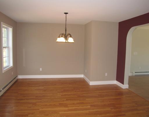 950 Whitefield Road Pittston, ME 04345 - Photo 5 of 20 Dining Room.