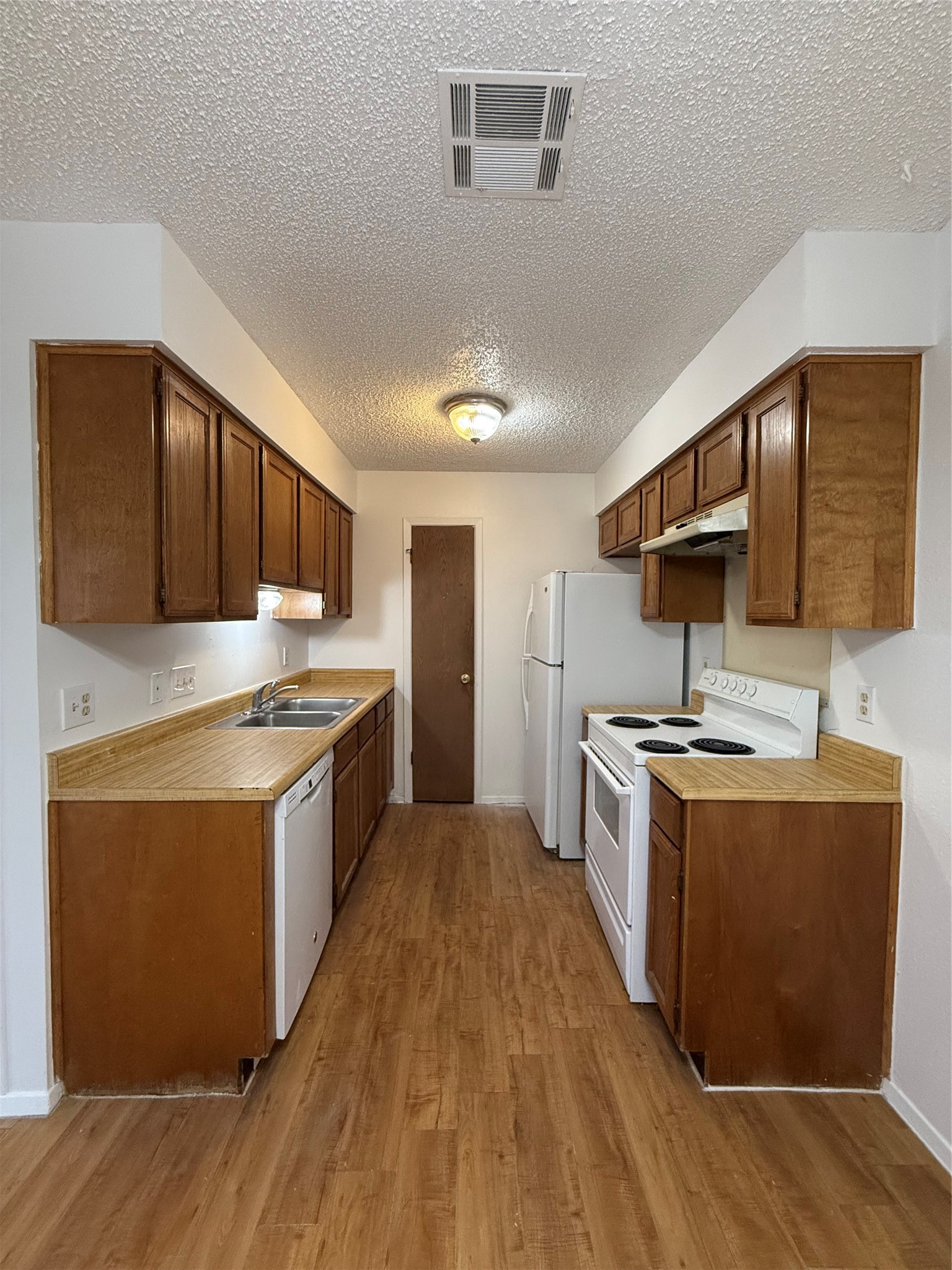 2115 Courtney Street Austin, TX 78745 - Photo 1 of 9