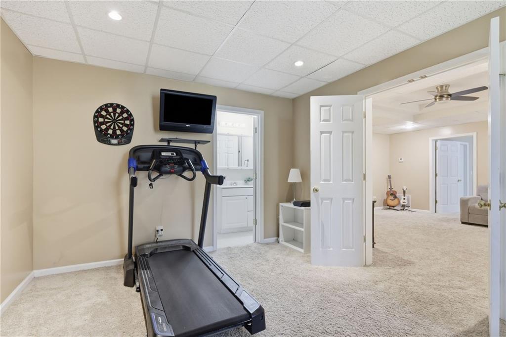 2325 Ivey Oaks Road Cumming, GA 30041 - Photo 31 of 40