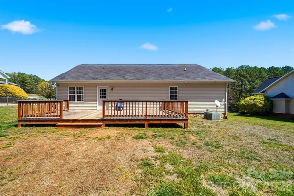 $326,000 | 5175 Landing View Drive, Granite Falls, NC 28630
