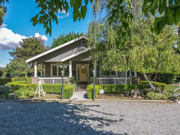 $950,000 | 5648 Esmar Road, Ceres, CA 95307